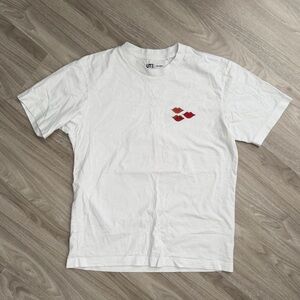 Uniqlo x Kaws collab